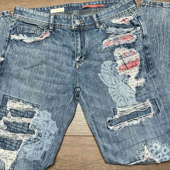 Anthropologie Pilcro Slim Boyfriend Patchwork Ankle Jeans Size 26 - Picture 4 of 13